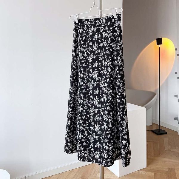 2021 new summer a-line boho chiffon stretch high waist long femme elegant jupe saia women floral skirt b3b9, Black
2021 new summer a-line boho chiffon stretch high waist long femme elegant jupe saia women floral skirt b3b9, Black