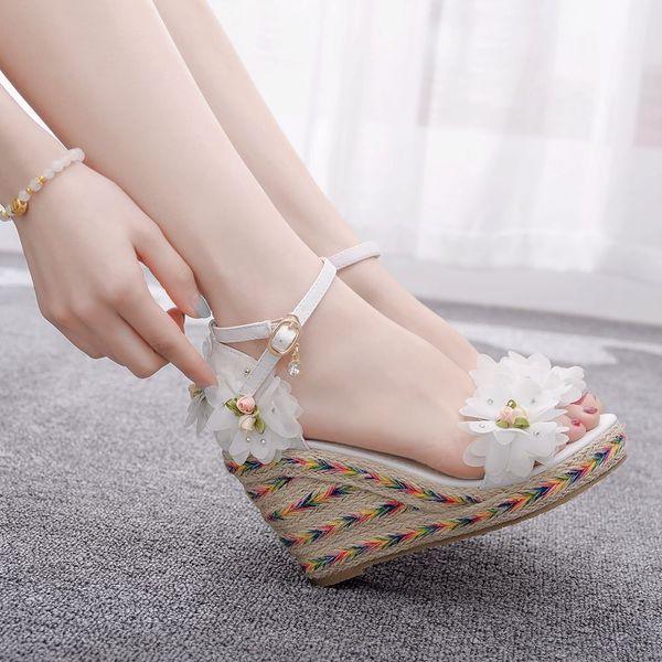 ladies summer 9cm flower dress big size wedding platform new white sandals for women's shoes a0024 tdd2, Black
ladies summer 9cm flower dress big size wedding platform new white sandals for women's shoes a0024 tdd2, Black