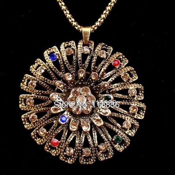 2020 new fashion vintage flower necklace with cyrstal rhinestones antique gold color plated pendant necklace retro sweater chain, Silver
2020 new fashion vintage flower necklace with cyrstal rhinestones antique gold color plated pendant necklace retro sweater chain, Silver