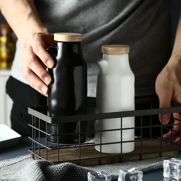 400ml ceramic oil bottle kitchen vinegar oil olive dispenser cooking seasoning bottles for pot gravy boats tools accessories
400ml ceramic oil bottle kitchen vinegar oil olive dispenser cooking seasoning bottles for pot gravy boats tools accessories