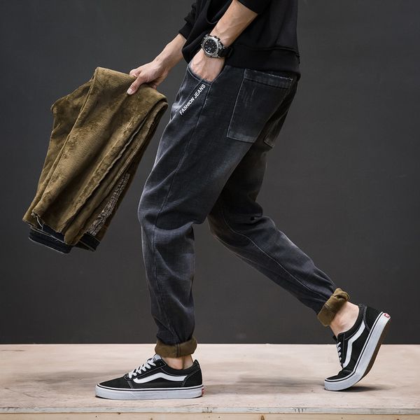 2019 new winter men's plus thick jeans veet to keep warm and cold trousers casual feet pants, Blue
2019 new winter men's plus thick jeans veet to keep warm and cold trousers casual feet pants, Blue