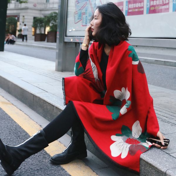 new cashmere scarves in fall / winter 2020, Blue;gray 
new cashmere scarves in fall / winter 2020, Blue;gray