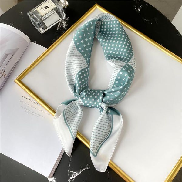 scarves 2021 nieuwe vrouwen zijden sjaal sjaals hals wraps haarband bag tie foulard halsdoek hoofdband plaid patroon bandana, Blue;gray
scarves 2021 nieuwe vrouwen zijden sjaal sjaals hals wraps haarband bag tie foulard halsdoek hoofdband plaid patroon bandana, Blue;gray