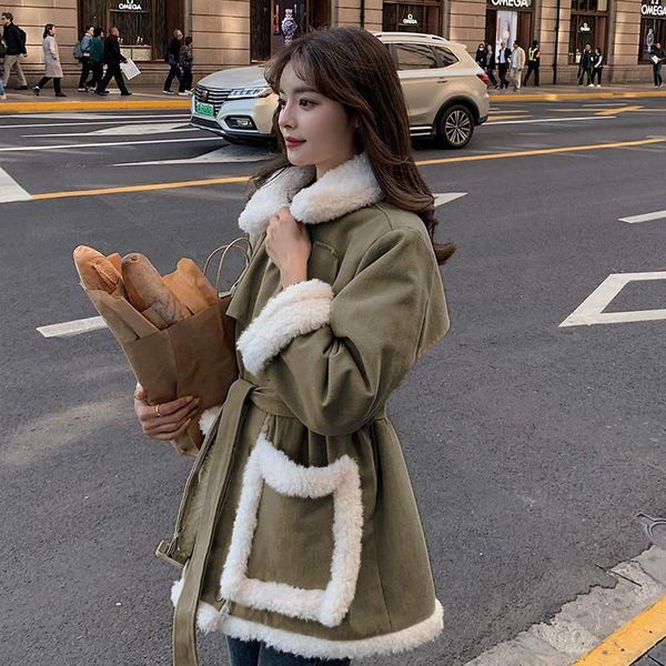 women's down & parkas fashion korean style lambs wool winter coat women pocket loose cotton padded jackets fleece inner thick warm c671, Black
women's down & parkas fashion korean style lambs wool winter coat women pocket loose cotton padded jackets fleece inner thick warm c671, Black