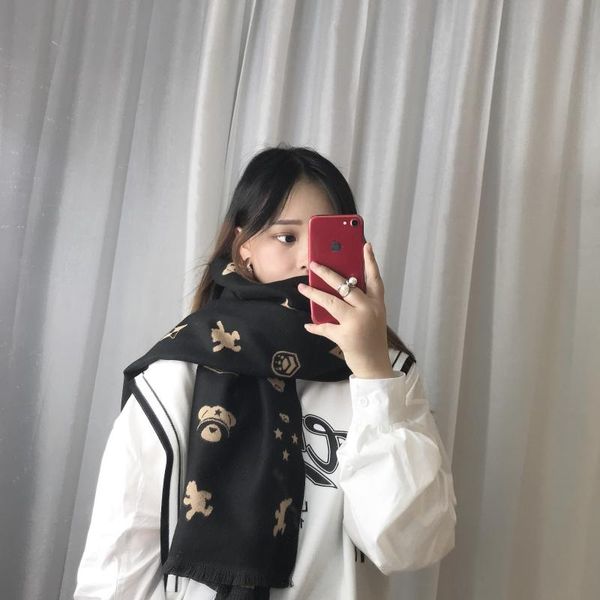 2020 korean autumn and winter new kabiyang fashion warm double face women's scarf thickened warm fashion tassel cashmere shawl, Blue;gray
2020 korean autumn and winter new kabiyang fashion warm double face women's scarf thickened warm fashion tassel cashmere shawl, Blue;gray