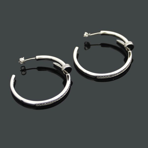 christmas presents wholesale jewelry nail full drill earrings women's gold version c nail with drill earrings, Golden;silver
christmas presents wholesale jewelry nail full drill earrings women's gold version c nail with drill earrings, Golden;silver