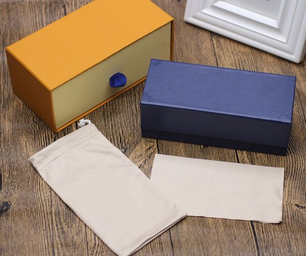 oversized glasses case sunglasses hard box set glasses case yellow blue hard box glasses bag and cloth glitter2009
oversized glasses case sunglasses hard box set glasses case yellow blue hard box glasses bag and cloth glitter2009