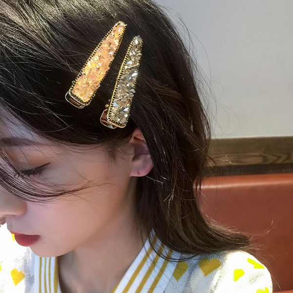 luxury barrettes rhinestone side super shiny crystal red super fairy hairpin version gap former headdress fashion design, Golden;white
luxury barrettes rhinestone side super shiny crystal red super fairy hairpin version gap former headdress fashion design, Golden;white