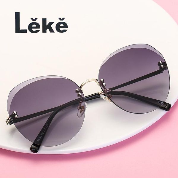 2021 leke summer trend glasses fashion designer new luxury metal frame sunglasses, White;black
2021 leke summer trend glasses fashion designer new luxury metal frame sunglasses, White;black