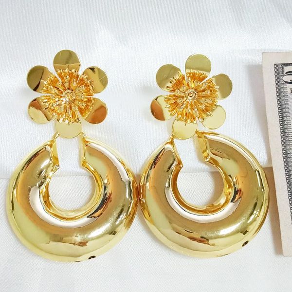 fashion dubai jewelry classic style gold color earrings for women african wedding party gifts, Silver
fashion dubai jewelry classic style gold color earrings for women african wedding party gifts, Silver