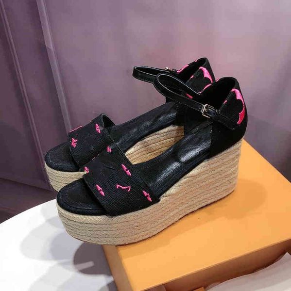 red summer style soles shoes high heels for women bottom chocazeppa wedge flat flatform sandals with silver-tone studs gladiator, Black
red summer style soles shoes high heels for women bottom chocazeppa wedge flat flatform sandals with silver-tone studs gladiator, Black