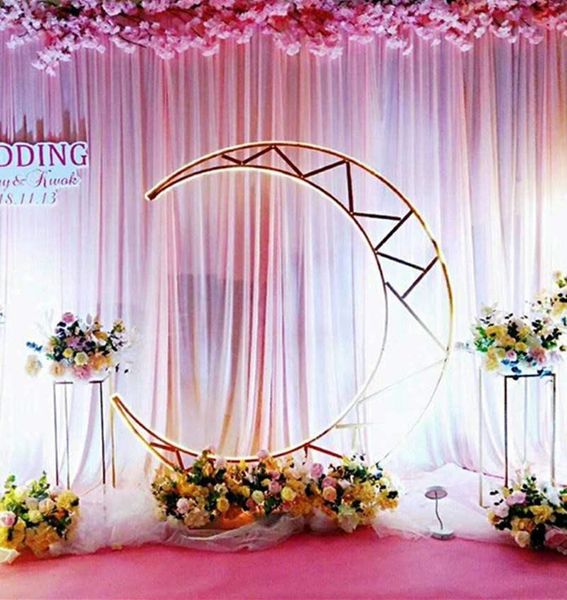 moon wedding arch party backdrop stand metal iron archhome decor flowers crescent background decoration
moon wedding arch party backdrop stand metal iron archhome decor flowers crescent background decoration