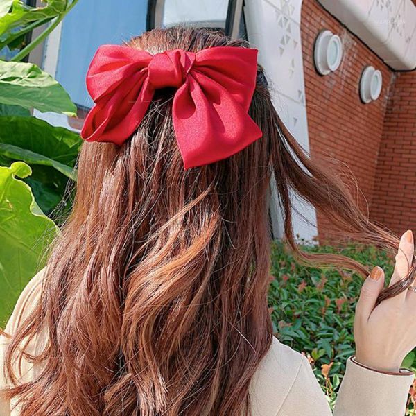 sweet big bow hair clip for girl women stain silk bowknot hairgrips lolita headwear christmas gift hair accessories1, Slivery;white
sweet big bow hair clip for girl women stain silk bowknot hairgrips lolita headwear christmas gift hair accessories1, Slivery;white