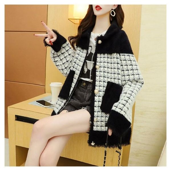 2020 new autumn / winter thickened plaid foreign style versatile korean coat loose imitation coat1, Black
2020 new autumn / winter thickened plaid foreign style versatile korean coat loose imitation coat1, Black