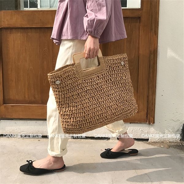casual rattan large capacity totes for women wicker woven wooden handbags summer beach straw bag lady big purses travel sac 2020
casual rattan large capacity totes for women wicker woven wooden handbags summer beach straw bag lady big purses travel sac 2020