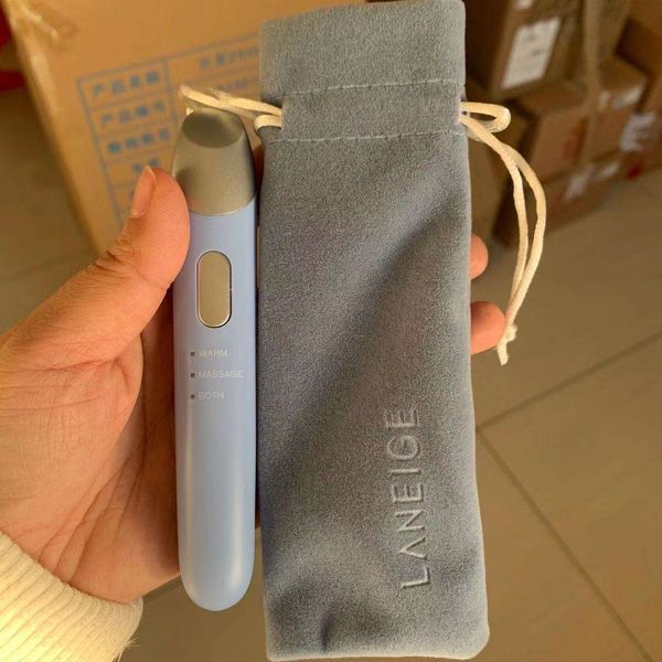 lan zhimei electric massage device vibration + warm usb charging eye cream essence imported into bar special gift
lan zhimei electric massage device vibration + warm usb charging eye cream essence imported into bar special gift