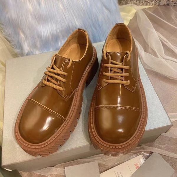 2020 women designers tractor strike laceup boot and platform shoes black brown white combat boot winter shoes with box01
2020 women designers tractor strike laceup boot and platform shoes black brown white combat boot winter shoes with box01