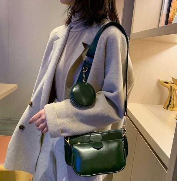 shoulder bags 2021 ladies casual fashion trend women's customized picture and mother bag pu messenger
shoulder bags 2021 ladies casual fashion trend women's customized picture and mother bag pu messenger