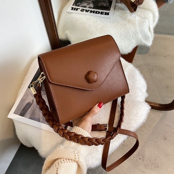 olsitti design small winter pu leather crossbody bags for women 2020 new fashion female shoulder simple bag ladies handbags, Red;black
olsitti design small winter pu leather crossbody bags for women 2020 new fashion female shoulder simple bag ladies handbags, Red;black