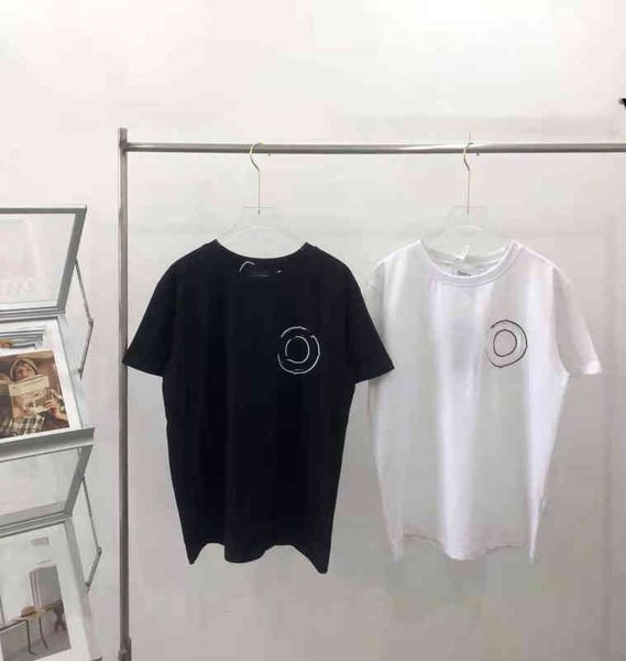 2022 factory wholesale new spring baga round neck short sleeve loose casual comfortable stereo silicone lovers t-shirt, White
2022 factory wholesale new spring baga round neck short sleeve loose casual comfortable stereo silicone lovers t-shirt, White