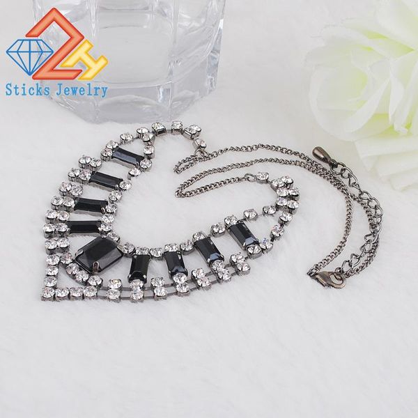 chains claw necklace chain v-shaped black and white acrylic crystal jewelry accessories wholesale factory outlets, Silver
chains claw necklace chain v-shaped black and white acrylic crystal jewelry accessories wholesale factory outlets, Silver