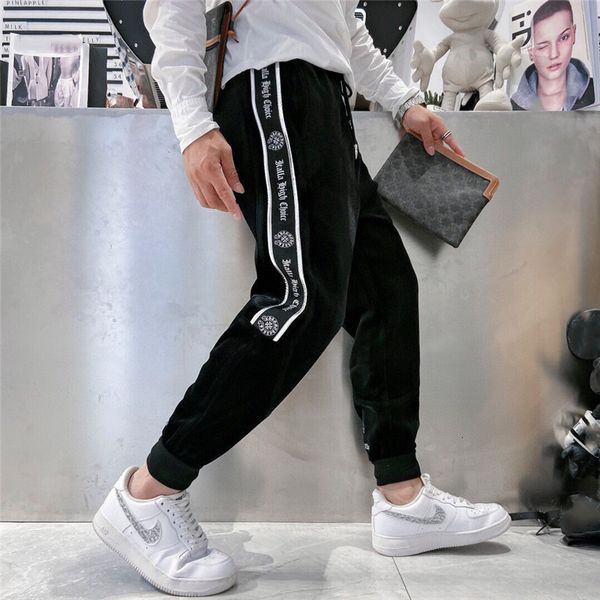 crosin men's casual pants autumn and winter ribbon fashion brand cross sanskrit slim leg sports capris, Black
crosin men's casual pants autumn and winter ribbon fashion brand cross sanskrit slim leg sports capris, Black