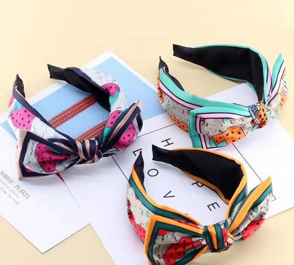 new korea c-letter hair hoop cute strawberry print wide-brimmed knotted hairhoop women fashion temperament charm hairband hair accessories, Silver
new korea c-letter hair hoop cute strawberry print wide-brimmed knotted hairhoop women fashion temperament charm hairband hair accessories, Silver