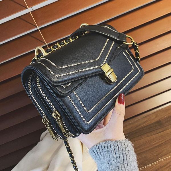new 2020 autumn winter women's fashion chain shoulder bags 2 layers big capacity messenger bag female brand phone handbag purses
new 2020 autumn winter women's fashion chain shoulder bags 2 layers big capacity messenger bag female brand phone handbag purses