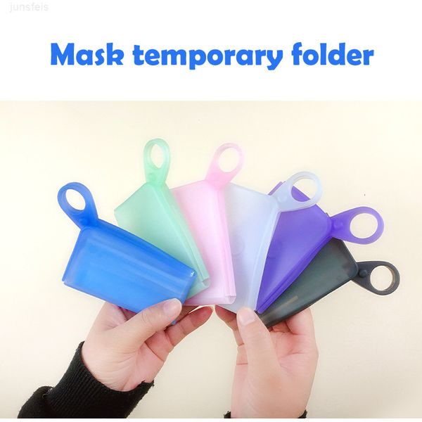 dhl foldable disposable dust box masks keeper holder face mask storage case folder pp plastic sheet x112fz 
dhl foldable disposable dust box masks keeper holder face mask storage case folder pp plastic sheet x112fz