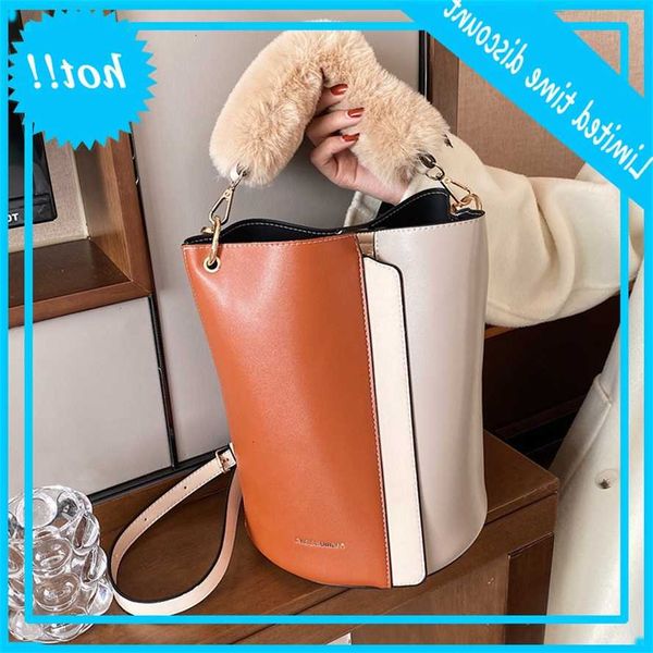 luxury pu learn mixed colors emmer for 2021 winter fire design handbags shoulder bags women trend handling tasks
luxury pu learn mixed colors emmer for 2021 winter fire design handbags shoulder bags women trend handling tasks
