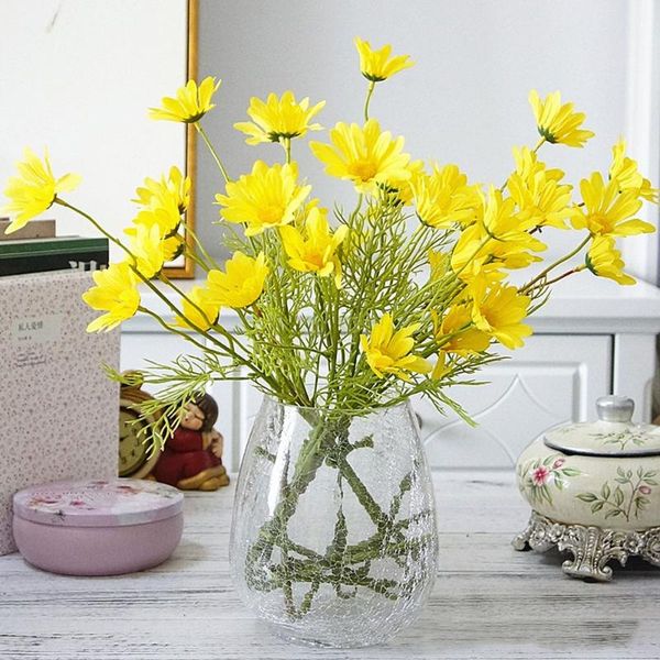 2pcs/set artificial flowers chrysanthemum plant for home room decor fake daisy flowers artificial plant for wedding decoration
2pcs/set artificial flowers chrysanthemum plant for home room decor fake daisy flowers artificial plant for wedding decoration