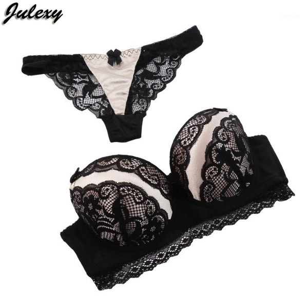 julexy new arrivals hollow out thongs bra brief sets abc lace embroidery push up women bra set g string underwear panty set1, Red;black
julexy new arrivals hollow out thongs bra brief sets abc lace embroidery push up women bra set g string underwear panty set1, Red;black