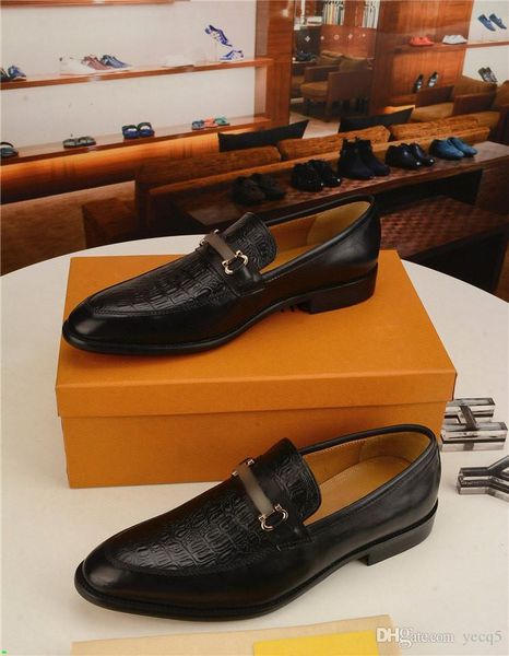 brand designeer men dress shoes moccasin glitter men formal shoe italian leather luxury men's shoes fashion groom wedding oxford shoes, Black
brand designeer men dress shoes moccasin glitter men formal shoe italian leather luxury men's shoes fashion groom wedding oxford shoes, Black