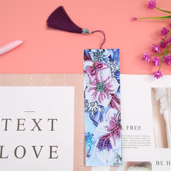 5d diy diamond painting leather bookmark tassel book marks special shaped diamond embroidery diy craft bookmark1
5d diy diamond painting leather bookmark tassel book marks special shaped diamond embroidery diy craft bookmark1