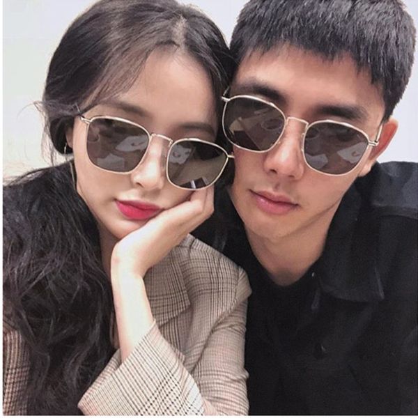 korean version 2019 new glasses women's box sunglasses fashion polarized couples ins sunglasses men
korean version 2019 new glasses women's box sunglasses fashion polarized couples ins sunglasses men
