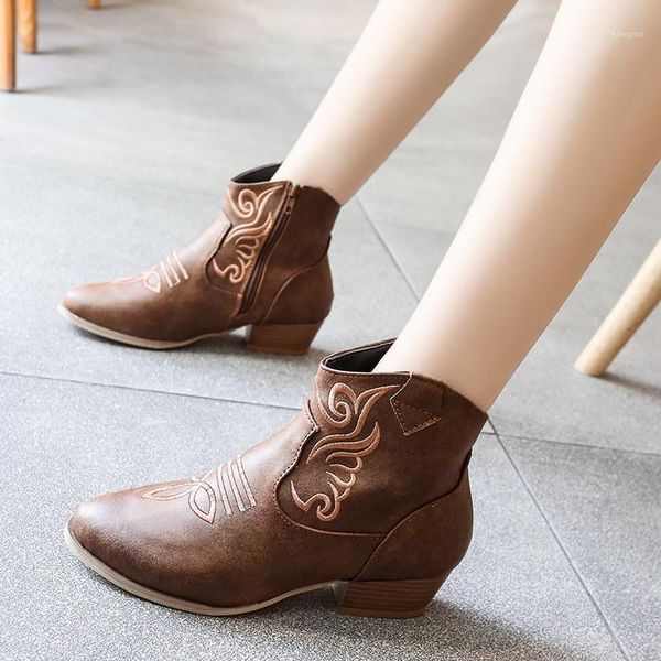 european and american plus size women's boots fashion side zipper short boots ladies style retro embroidered nude1, Black
european and american plus size women's boots fashion side zipper short boots ladies style retro embroidered nude1, Black