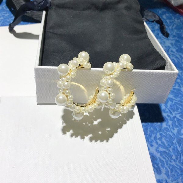 2020 new pearl stud earrings simple benchmark bold design fashion joker delivery, Golden;silver
2020 new pearl stud earrings simple benchmark bold design fashion joker delivery, Golden;silver
