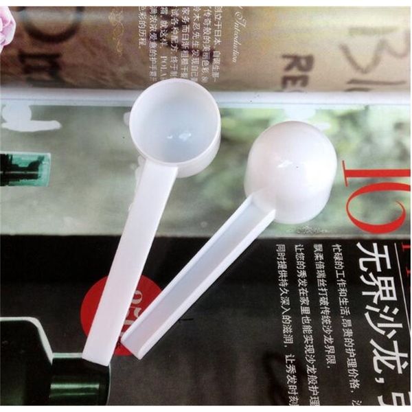 white gram professional plastic 5 wholesale 1000pcs 5g scoops/spoons for food/milk/washing powder/medicine measuri
white gram professional plastic 5 wholesale 1000pcs 5g scoops/spoons for food/milk/washing powder/medicine measuri
