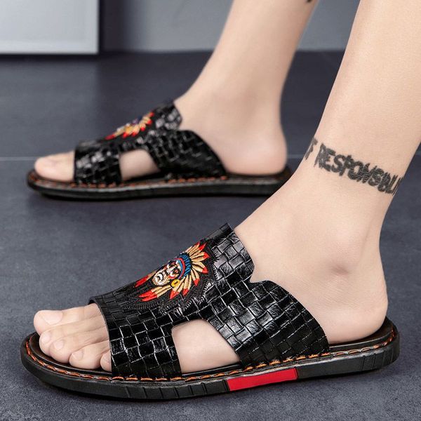 summer men's slippers fashion personality outdoor comfortable soft soled leather beach sandals manufacturers direct sales, Black
summer men's slippers fashion personality outdoor comfortable soft soled leather beach sandals manufacturers direct sales, Black