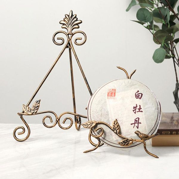 Table Iron Display Rack Photo Frame Decoration Flowers Leaf Shape European Style Foldable Stand
Table Iron Display Rack Photo Frame Decoration Flowers Leaf Shape European Style Foldable Stand