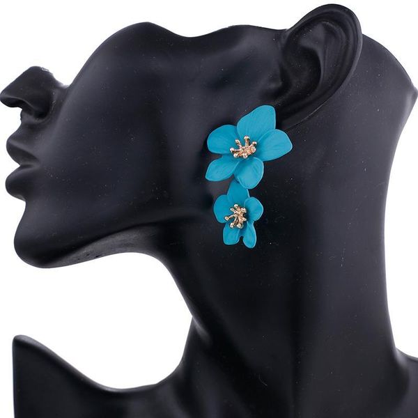 double flowers hanging drop earrings for women spray print long metal floral earrings wedding party jewelry accessories, Silver
double flowers hanging drop earrings for women spray print long metal floral earrings wedding party jewelry accessories, Silver