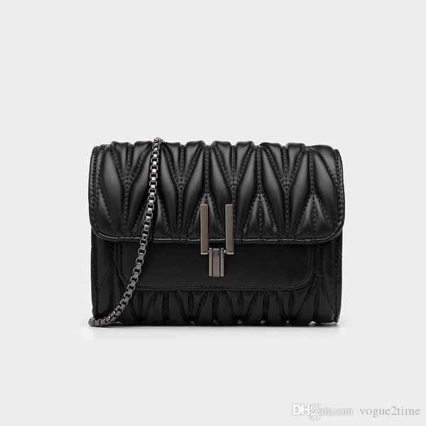 classic female handbag wild diamond chain diagonal shoulder bag new bag natural wind ladies bag gift 046
classic female handbag wild diamond chain diagonal shoulder bag new bag natural wind ladies bag gift 046