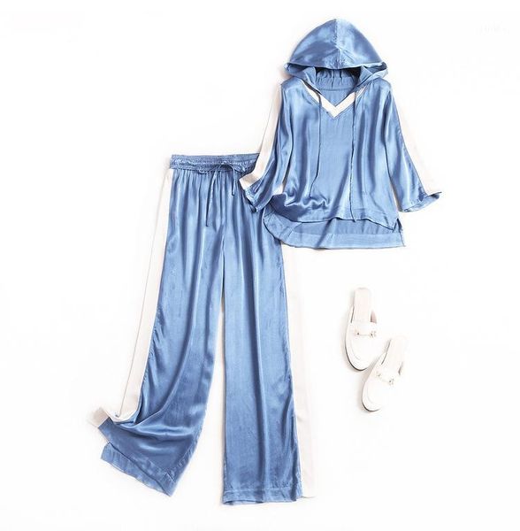 women casual pants suit new 2020 female tracksuits hooded blouses + full length wide legging pants stripes white blue1
women casual pants suit new 2020 female tracksuits hooded blouses + full length wide legging pants stripes white blue1
