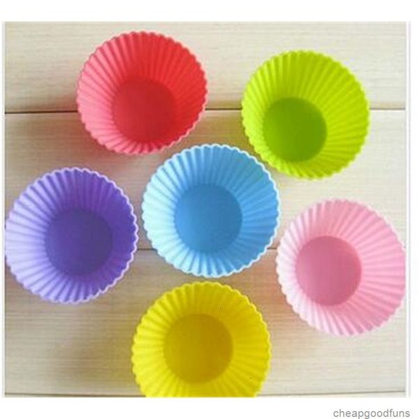 u cupcake baking muffin four shape cup silicone case party tray cake molds decorating tools 1u
u cupcake baking muffin four shape cup silicone case party tray cake molds decorating tools 1u