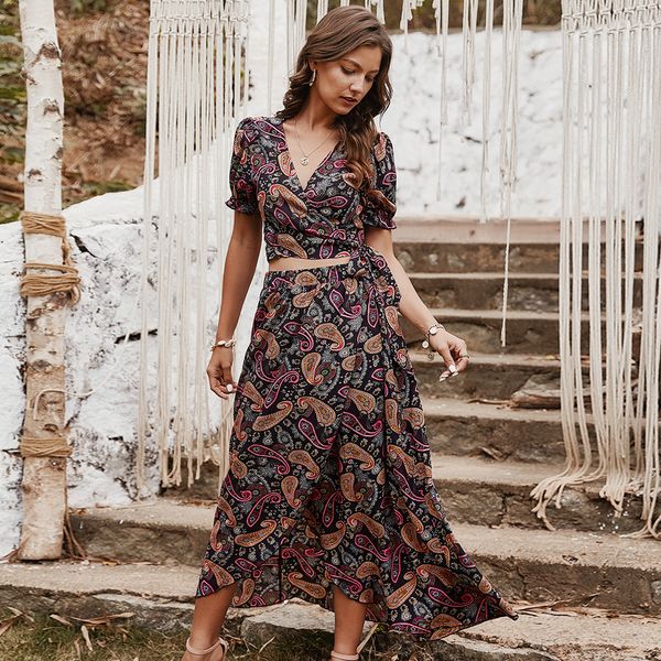 fashion summer 2020 new womens v-neck skirt printed fashion casual set, Black;gray
fashion summer 2020 new womens v-neck skirt printed fashion casual set, Black;gray