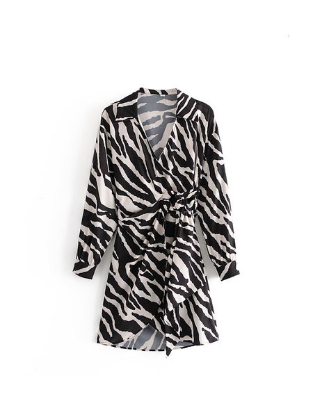 2021 new style street draping deep v zebra impression dressed in long sleeve above knee asymmetric autumn dresses elastic vkat, Black;gray
2021 new style street draping deep v zebra impression dressed in long sleeve above knee asymmetric autumn dresses elastic vkat, Black;gray