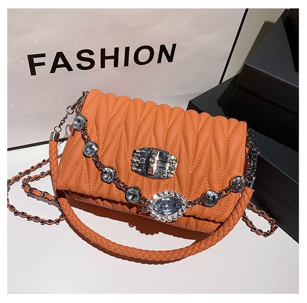 hbp new french design fashion diamond square bag handbag and elegant noble gemstone shoulder bag messenger bag width 24 cm height 14 cm
hbp new french design fashion diamond square bag handbag and elegant noble gemstone shoulder bag messenger bag width 24 cm height 14 cm