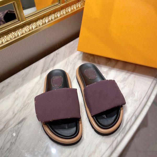 summer slippers beach shoes paste flower designe cowhide couples thick-soled sandals, Black
summer slippers beach shoes paste flower designe cowhide couples thick-soled sandals, Black