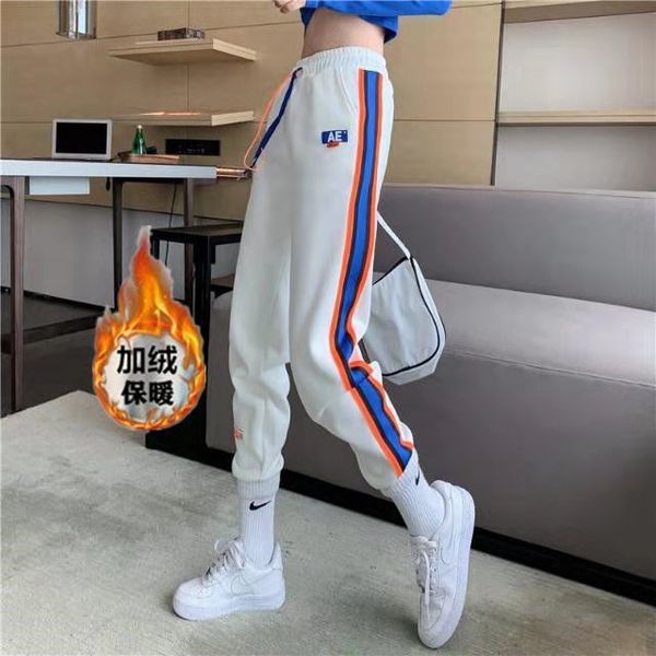 2020 new fashion winter wear for women korean slim color side side with fleecy hooded trousers, strap-toe trousers, halon trousers, three co, Black;white
2020 new fashion winter wear for women korean slim color side side with fleecy hooded trousers, strap-toe trousers, halon trousers, three co, Black;white