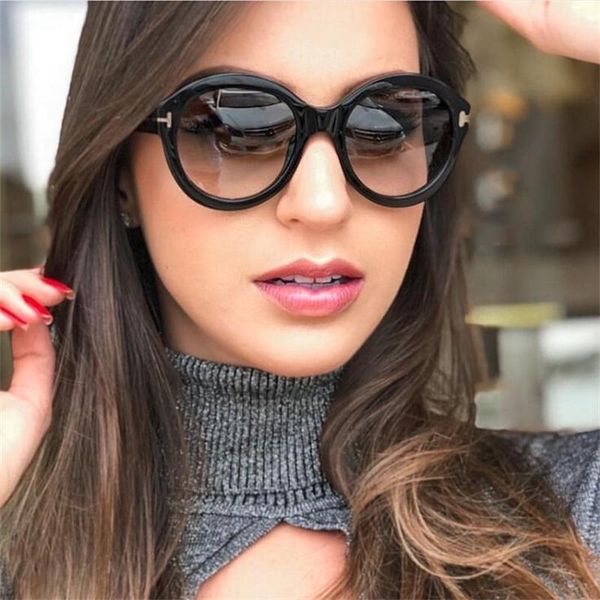 sunglasses fashion black women big shades oval round sun glasses female elegant t rivet summer driving, White;black
sunglasses fashion black women big shades oval round sun glasses female elegant t rivet summer driving, White;black